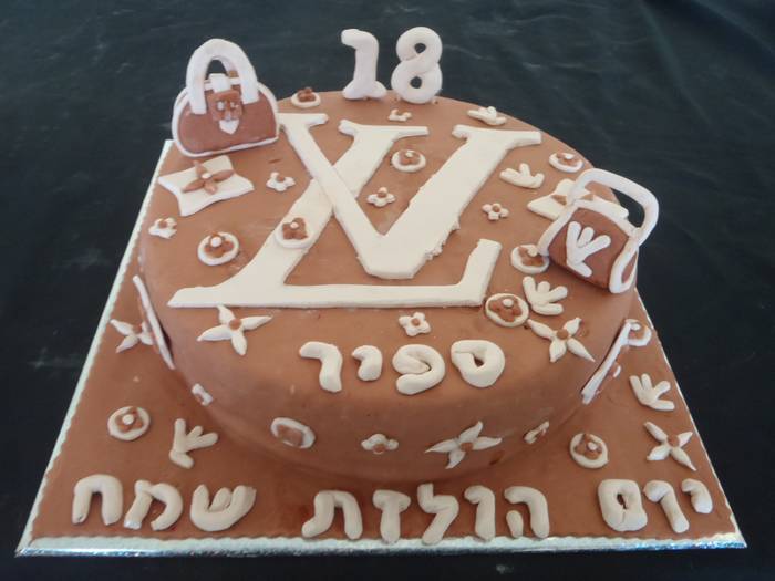 עוגת לוגו לואי וויטון